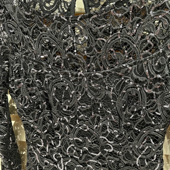 Lace Dress - Picture 2 of 13